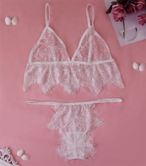 China Ftv Midnight Sexy Hot Transparent Eyelash Lace Bra Lingerie Set