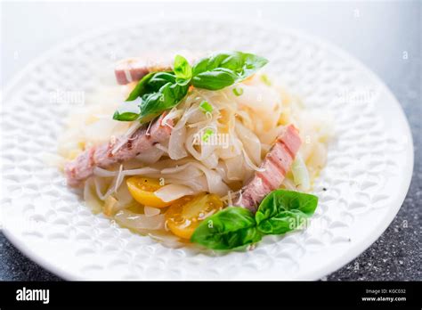 Diet konjac noodles Stock Photo - Alamy
