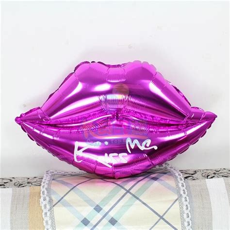 Wholesale 100pcs Sexy Red Lip Shape Balloon Kiss Me Lips Foil Globo Happy Valentines Day