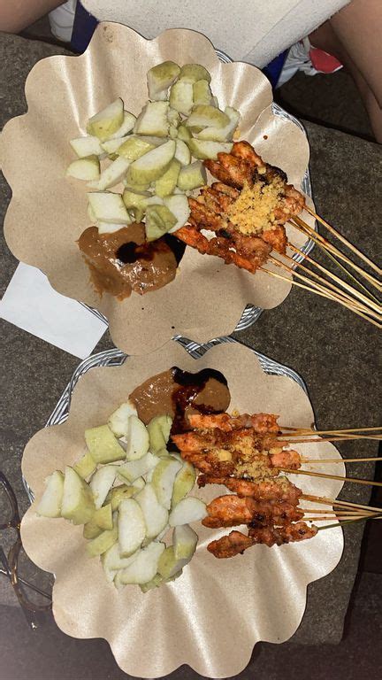 SATE ASIN PEDAS FAVORITKUU Review Adel Andila Putri Di Restoran Sate