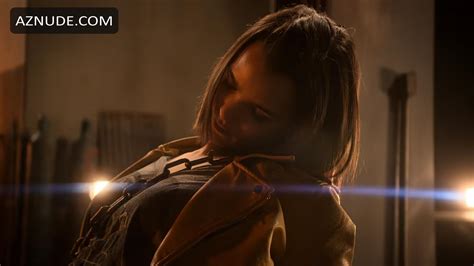 BRIANNA HILDEBRAND Nude AZNude