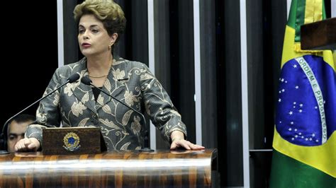 STF forma maioria contra suspensão dos direitos políticos de Dilma Rousseff