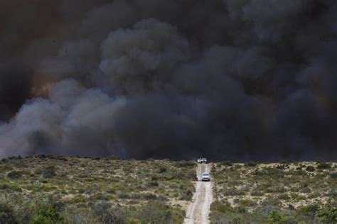 El Humo De Los Incendios En Puerto Madryn Llegó Al Amba