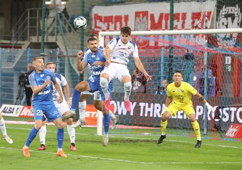 PKO Ekstraklasa PGE Stal Mielec remisuje w Gliwicach z Ruchem Chorzów