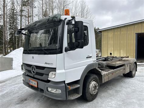 Mercedes Benz Atego Koukkulaitteella Hook Lift Truck For Sale