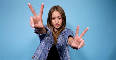 8 Fun Facts About Chicken Girls Star Riley Lewis