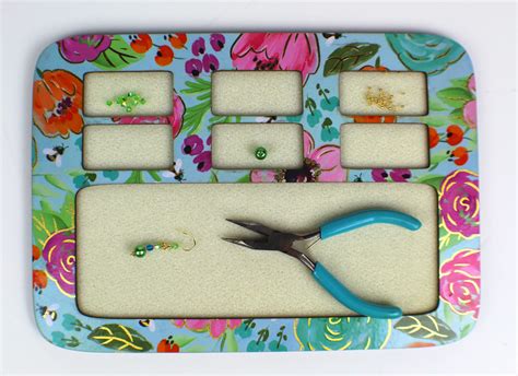 Multicolor Floral Bead Tray - Come Bead With Me