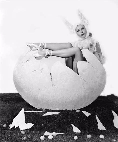 21 Vintage Photos Of The Hottest Easter Pin Up Models From Between The