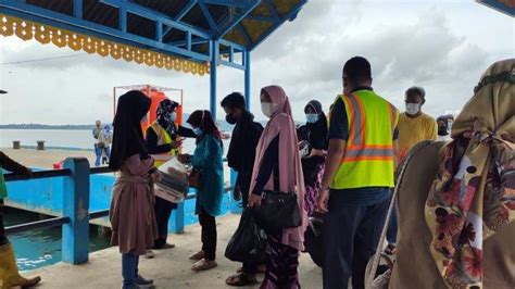 JELANG Pergantian Tahun Jumlah Penumpang Kapal Di Lingga Meningkat