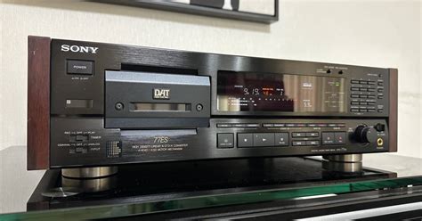 Yahooオークション Sony Dtc 77es Dat デッキ 現状品 動作品