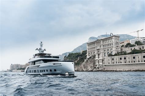 Dynamiq Gtt Superyacht Studio F A Porsche Premium Design Services