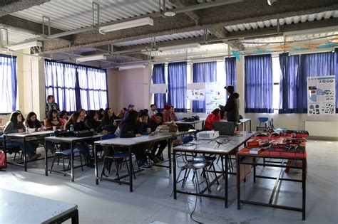 Farcodi Alumnos De La Escuela De Dise O Industrial Participaron En