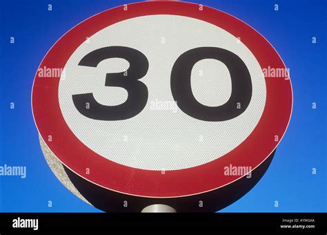 Close Up Of Thirty Miles Per Hour Speed Limit Sign Hi Res Stock