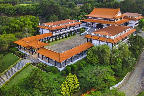 Templo Zu Lai Em Cotia Reabre Para Visitas Passeios