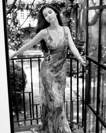 Carys Zeta Douglas Carys Douglas Nude OnlyFans The Fappening Plus