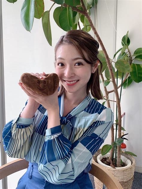 テレ朝post 『グッド！モーニング』住田紗里アナ、中2の頃サンタから貰ったプレゼントは「法律の本」 写真ギャラリー212