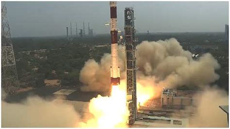 ISRO మర బగగసట పరజకట గరడ సకసస ISRO s PSLV C55