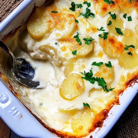 Potato Gratin Classic Recipe With Cream And Cheese Magic House Recipes