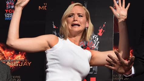 J Laws Panik Meine Vagina Mutiert Zum Feuchten Schwamm Promiflash De