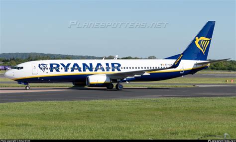 EI GJK Ryanair Boeing 737 8AS WL Photo By Richard Toft ID 1308103