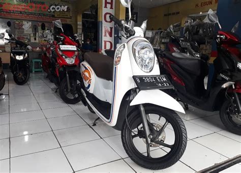 Berburu Motor Matic Bekas Berikut Daftar Harga Honda Scoopy Kondisi