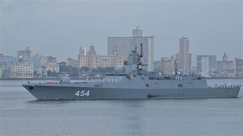 Llega A La Habana Una Flota Rusa Con Tres Buques Y Un Submarino De