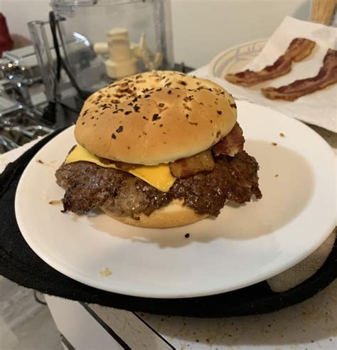 Bacon Smashburger On The Skillet Griddle Rcastiron