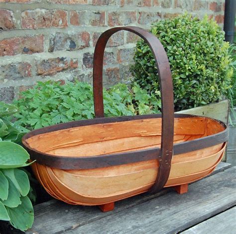 Traditional Vintage Style Wooden Suffolk Garden Trug Flower Basket