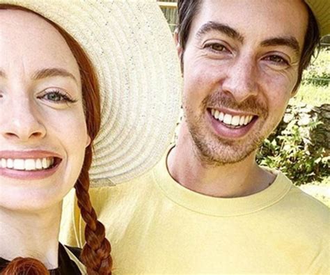 A Look At Yellow Wiggle Emma Watkins Love History