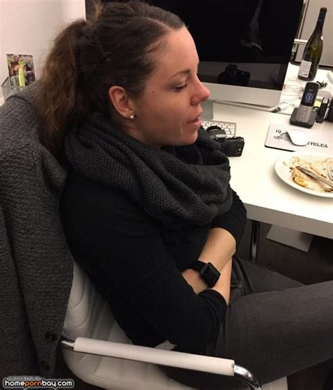 German Amateur Wife Hannah S From Frankfurt Mobile Homemade Porn Sharing