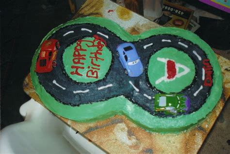 Race Track Cakes – Decoration Ideas | Little Birthday Cakes