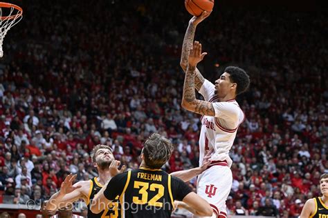 Five Takeaways From Indianas Win Against Iowa Inside The Hall