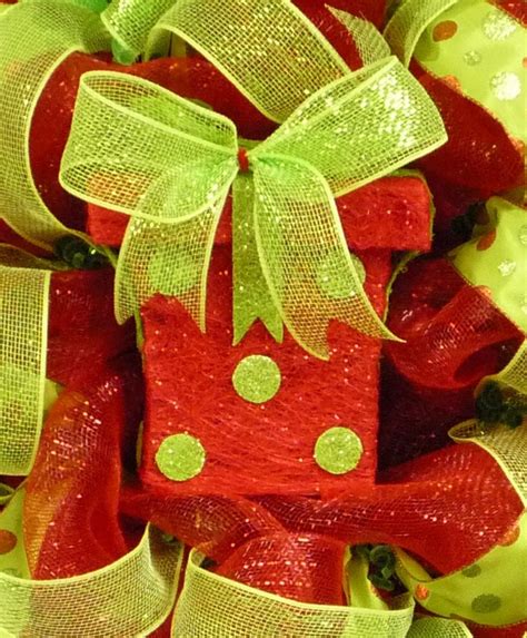 Red Lime Green Christmas Wreath Poly Mesh Deco Mesh Geo