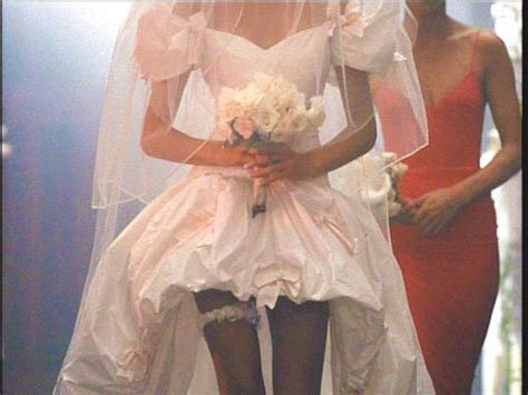 November Rain Wedding Dress Stephanie Seymour Abiti Da Sposa