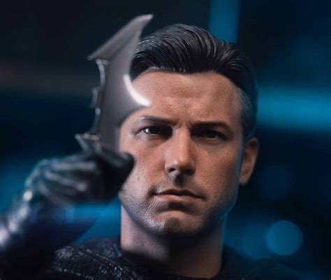 Preview Hot Toys Justice League Batman The Batman Universe