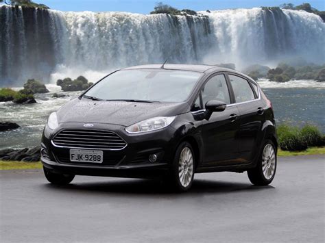 Ford New Fiesta Lidera As Vendas De Hatches Compactos Acima De Em