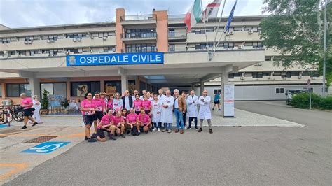 Nuovi Traguardi Dopo Il Tumore Le Pink Flamingos All Ospedale Di Alghero