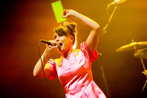 Abbiamo Disperatamente Bisogno Del Punk Delle Bikini Kill Rolling