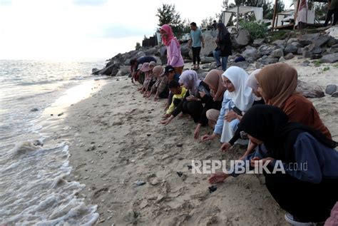 Kunjungan Wisata Pantai Di Kabupaten Pasaman Barat Menurun Pascagempa