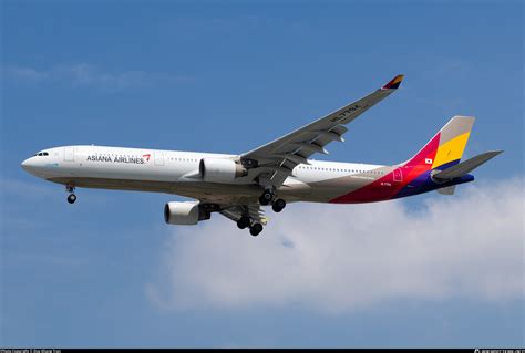 Hl Asiana Airlines Airbus A Photo By Duy Khang Tran Id