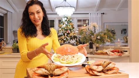 Пир на Ночь 🦀 | Наряжаем Новогоднюю Елку 🎄 | Эгине | Семейный Влог ...