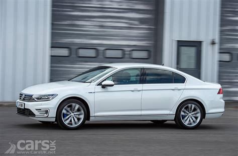 Volkswagen Passat Gte Plug In Hybrid Revealed