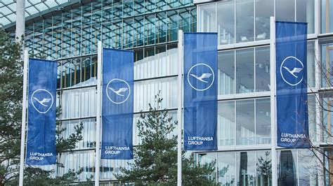 Umzugspl Ne Lufthansa Will Den Firmensitz Verlegen