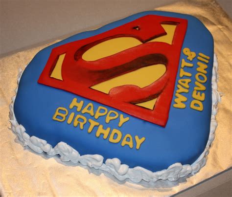 Superman Happy Birthday Cake