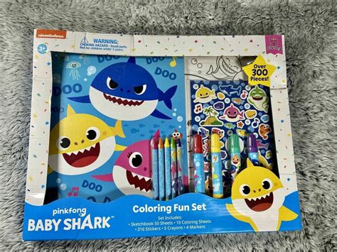 Pinkfong Baby Shark Coloring fun Set with Stickers, Sketchbook crayon marker Art