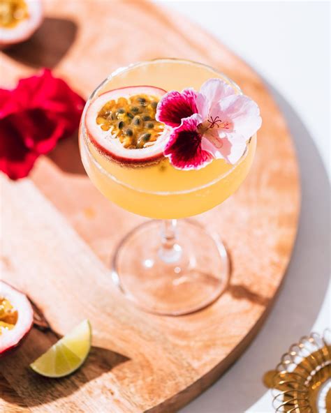 Passion Fruit Ginger Mocktail The Social Sipper