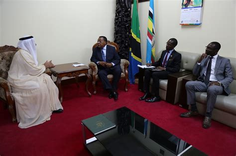 Mfa Tanzania Waziri Mahiga Akutana Na Balozi Wa Umoja Wa Falme Za