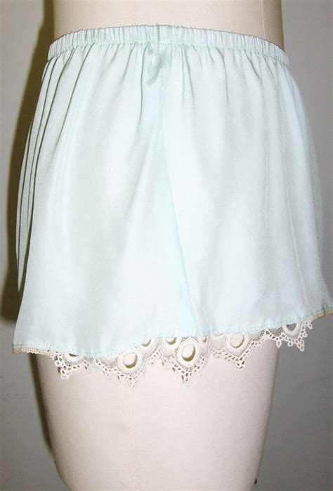 Epithuxikharmonie Seagreen Silk Lingerie With Old Lace