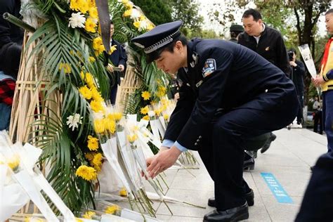 清明祭英烈 忠诚铸警魂