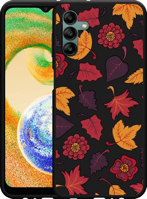 Samsung Galaxy A04s Hoesje Zwart Herfstbladeren Designed By Cazy